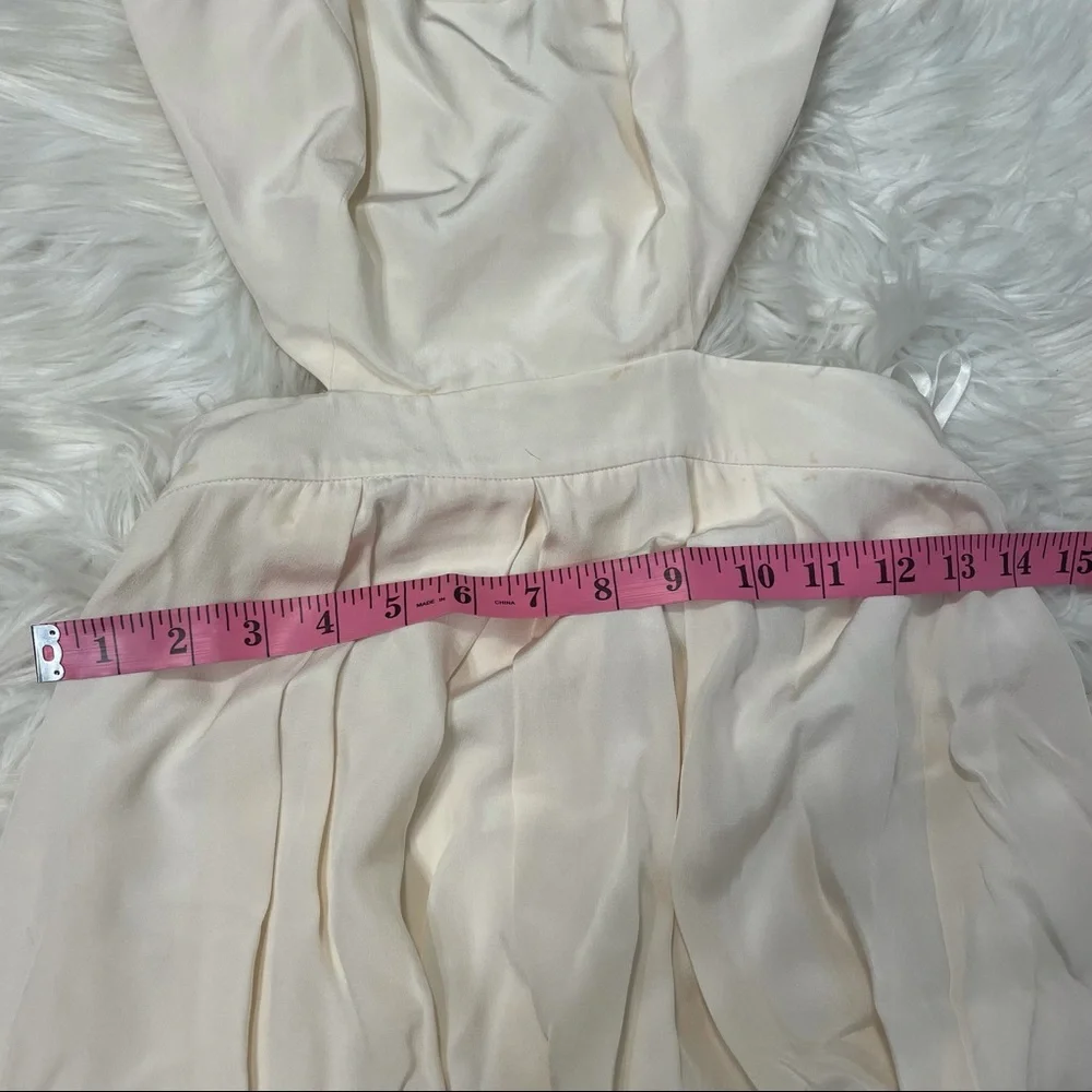 BCBG White Ball Gown w/ statement jewelry & open side slits size 2